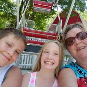 Meet your Posher, Robin